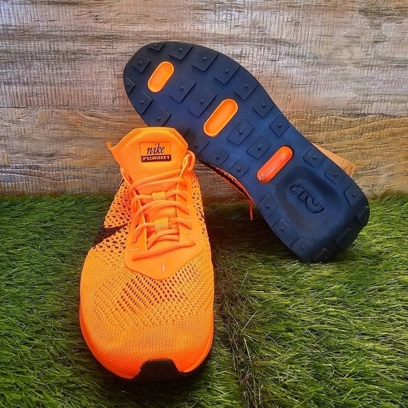 New Unisex  Nike Air Max Flyknit Racer Next Nature - Picture 10 of 13